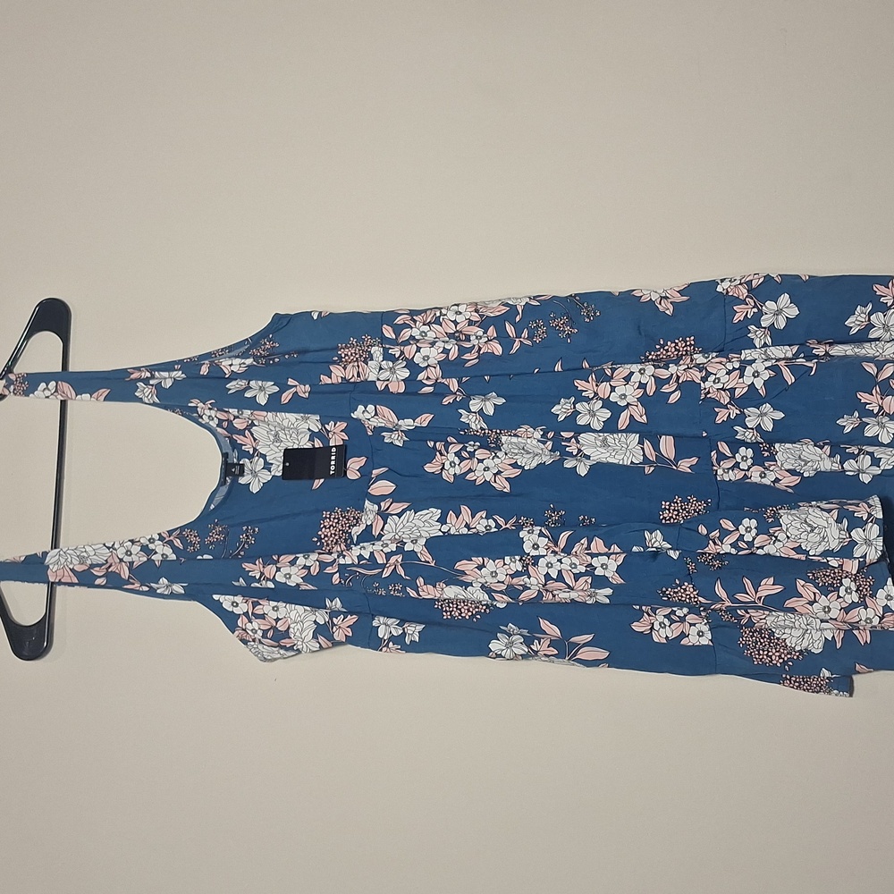 Torrid 4x Blue Dress with Pink and White Floral Pattern NWT